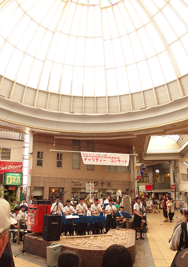 京橋ドーム下チャリティーコンサート